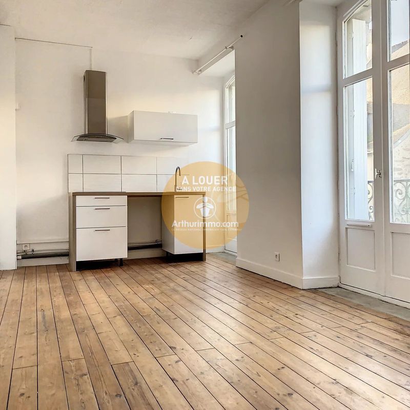 Louer appartement de 3 pièces 49 m² 765 € à Vannes (56000) : une annonce Arthurimmo.com