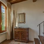 Affitto 2 camera appartamento di 130 m² in Fiesole