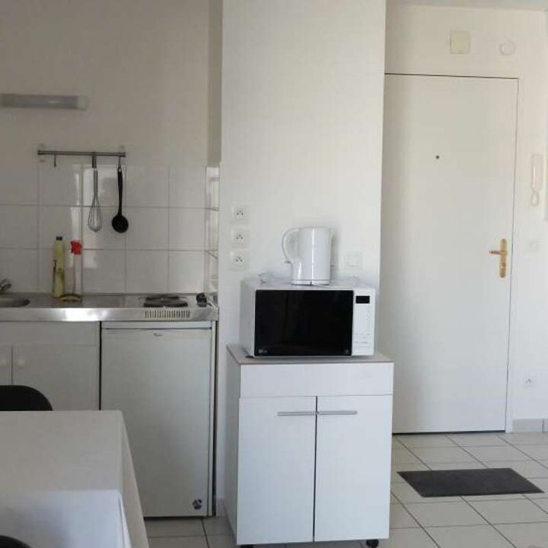 Location appartement 1 pièce 21 m² Le Havre (76600)