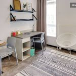 Rent 1 bedroom apartment of 20 m² in Bordeaux