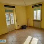 Rent 3 bedroom house of 70 m² in Villa Minozzo