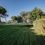 Rent 5 bedroom house of 700 m² in Roma
