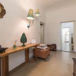 Rent a room of 80 m² in Firenze