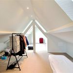 Huur 4 slaapkamer huis van 900 m² in Waterloo