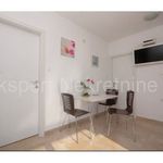 Najam 2 spavaće sobe stan od 45 m² u County of Split-Dalmatia