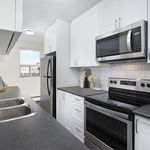 Rent 2 bedroom apartment of 87 m² in Toronto