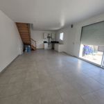 Rent 5 bedroom house of 82 m² in Mitry-Mory
