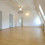 Miete 5 Schlafzimmer haus von 207 m² in Wien