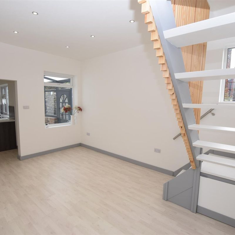 Spacious 2-Bedroom House to Let in Penn Street, Belper - Don't Miss Out!