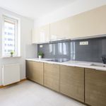 Wynajmij 3 sypialnię apartament z 76 m² w Warszawa