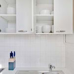 Rent 3 bedroom apartment of 99 m² in Paris