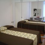 Affitto 4 camera appartamento di 120 m² in Milano