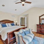 Rent 5 bedroom house of 319 m² in Montgomery
