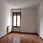 Affitto 3 camera appartamento di 85 m² in Novara