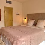 Rent 2 bedroom apartment of 130 m² in Estepona