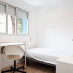 Rent a room of 55 m² in Madrid