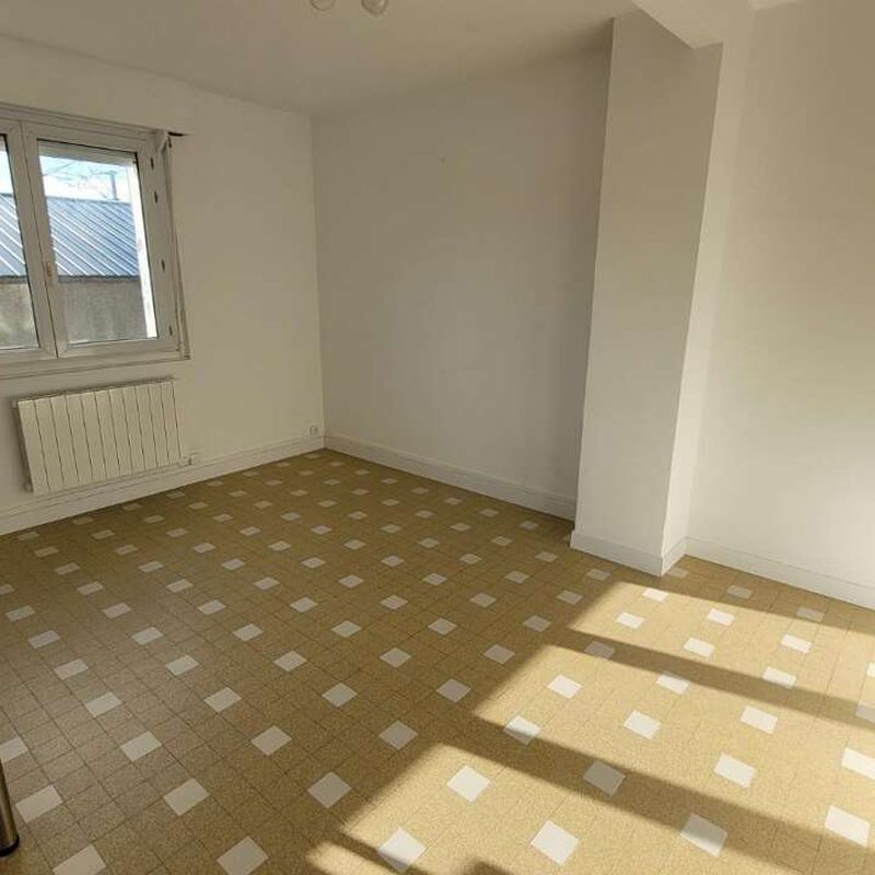 Location appartement 3 pièces 47 m² Boulogne-sur-Mer (62200)