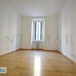Rent 3 bedroom apartment of 124 m² in Milan