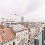 Rent 2 bedroom apartment of 110 m² in Ixelles