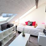 Rent 1 bedroom apartment of 17 m² in Nantes