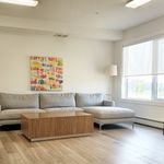 Rent 3 bedroom apartment of 100 m² in Calgary