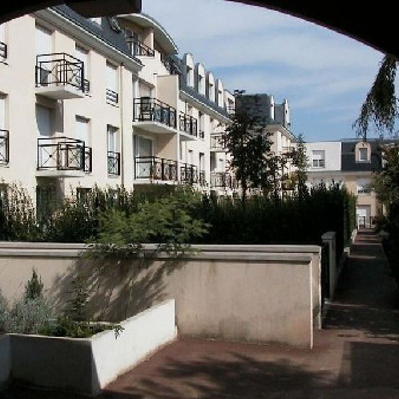 Location appartement 2 pièces 39 m² Franconville (95130)
