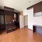 Rent 3 bedroom house of 200 m² in Hua Mak