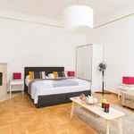 Rent 3 bedroom apartment of 130 m² in Vienna