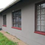 Rent 3 bedroom house of 1006 m² in uMhlathuze