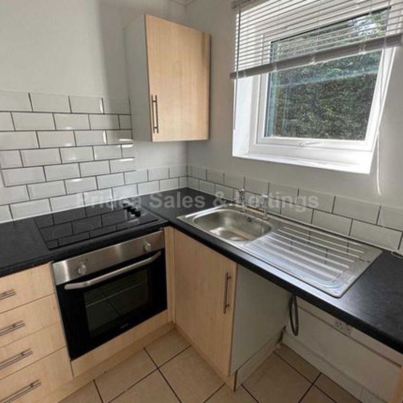 Flat to rent in High Street, Marton DN21