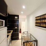 Alquilo 2 dormitorio apartamento de 1 m² en Madrid