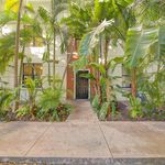 Rent 1 bedroom apartment of 1131 m² in Coral Gables