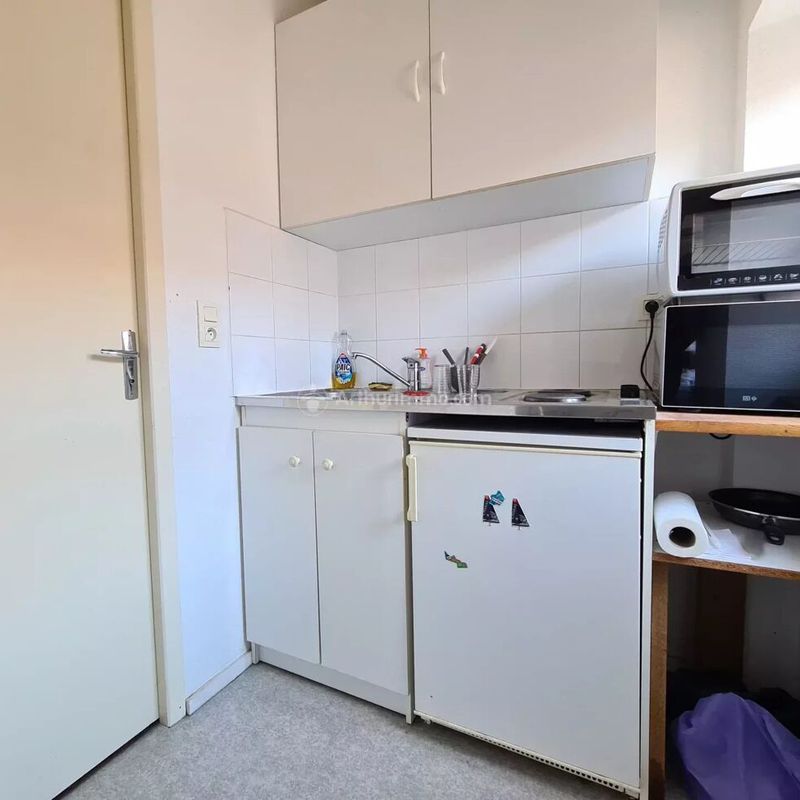Louer appartement de 1 pièce 21 m² 345 € à Albi (81000) : une annonce Arthurimmo.com