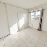 Rent 2 bedroom apartment of 52 m² in Les Angles