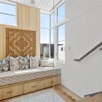 Rent 1 bedroom apartment of 94 m² in Manhattan Beach