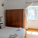 Rent a room of 100 m² in Olhão