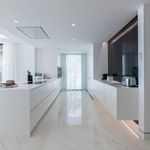 Rent 4 bedroom apartment of 327 m² in Estepona