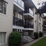 Rent 1 bedroom apartment of 55 m² in Surrey