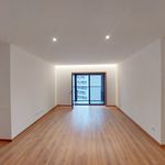 Rent 2 bedroom apartment of 102 m² in Porto