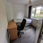 Rent 5 bedroom house in Coventry
