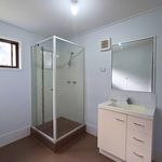 Rent 5 bedroom house of 770 m² in Moranbah