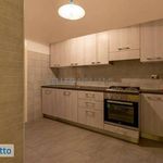 Rent 5 bedroom apartment of 187 m² in Roma