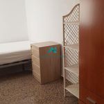 Rent 3 bedroom apartment of 95 m² in Granada