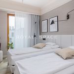 Rent 3 bedroom apartment of 862 m² in Kraków