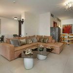 Rent 4 bedroom apartment of 215 m² in Vari