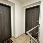 Pronajměte si 3 ložnic/e byt o rozloze 81 m² v Kladno