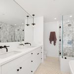 Rent 3 bedroom house of 287 m² in Malibu