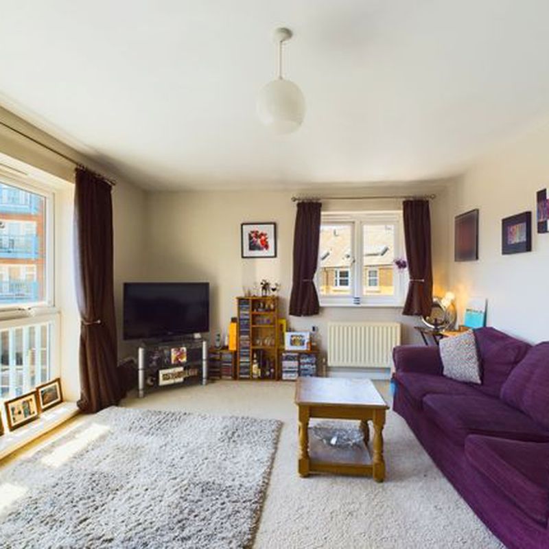 Flat to rent in Ropetackle, Shoreham-By-Sea BN43