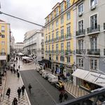 Rent 3 bedroom apartment of 104 m² in Lisboa
