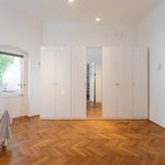 Rent 5 bedroom apartment of 139 m² in Berlin